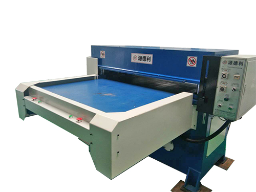 单边自动送料裁断机