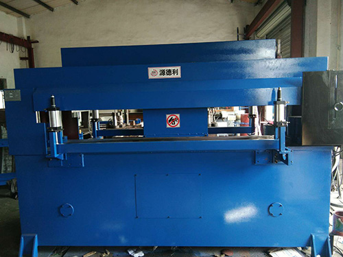 精密四柱龙门式油压裁断机